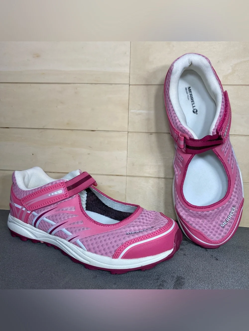 Merrell Honeysuckle Mary Janes Pink White Girl's Youth Size 4.5 Shoes